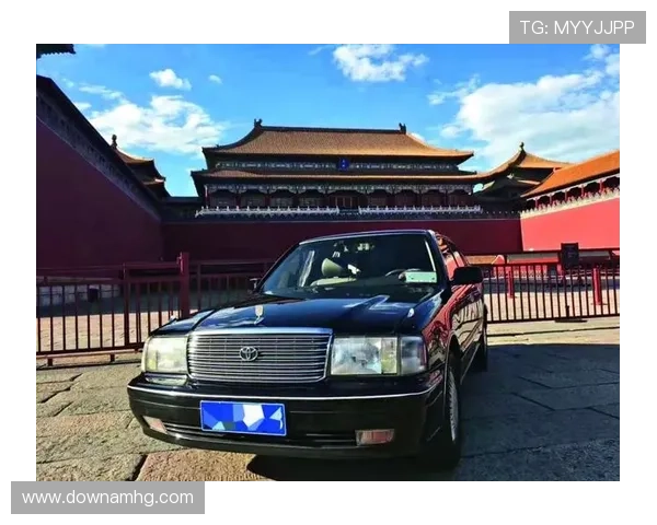 皇冠进口品牌背后的故事，探索其成为行业领军者的成功秘诀